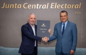 Senador Antonio Taveras convoca a todos los sectores a participar de las reformas planteadas por el presidente Luis Abinader