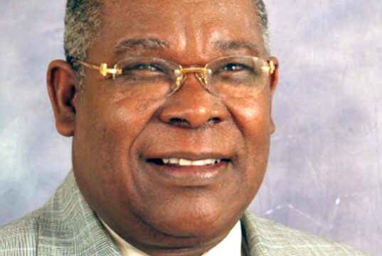 La iglesia “poniendo el dedo en las llagas”